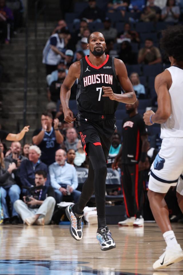 FB娱乐平台-赛地聚焦：NBA总决赛关键时刻热度飙升，奥兰多魔术内部沟通，底气十足，临场指挥获称赞的简单介绍